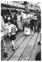 作品画像：仲見世