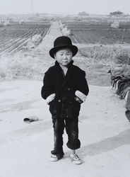 作品画像：山高帽の少年