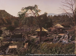 作品画像：（家のある風景）