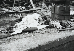 作品画像：長崎被爆写真 A-13-16