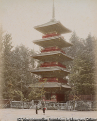 （日光 東照宮 五重塔）
