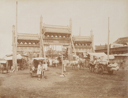 東単牌楼 (No. 23)