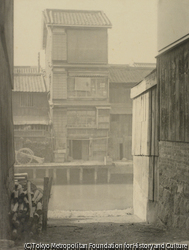 作品画像：大阪