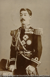 （男性像）