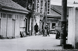 作品画像：具志川