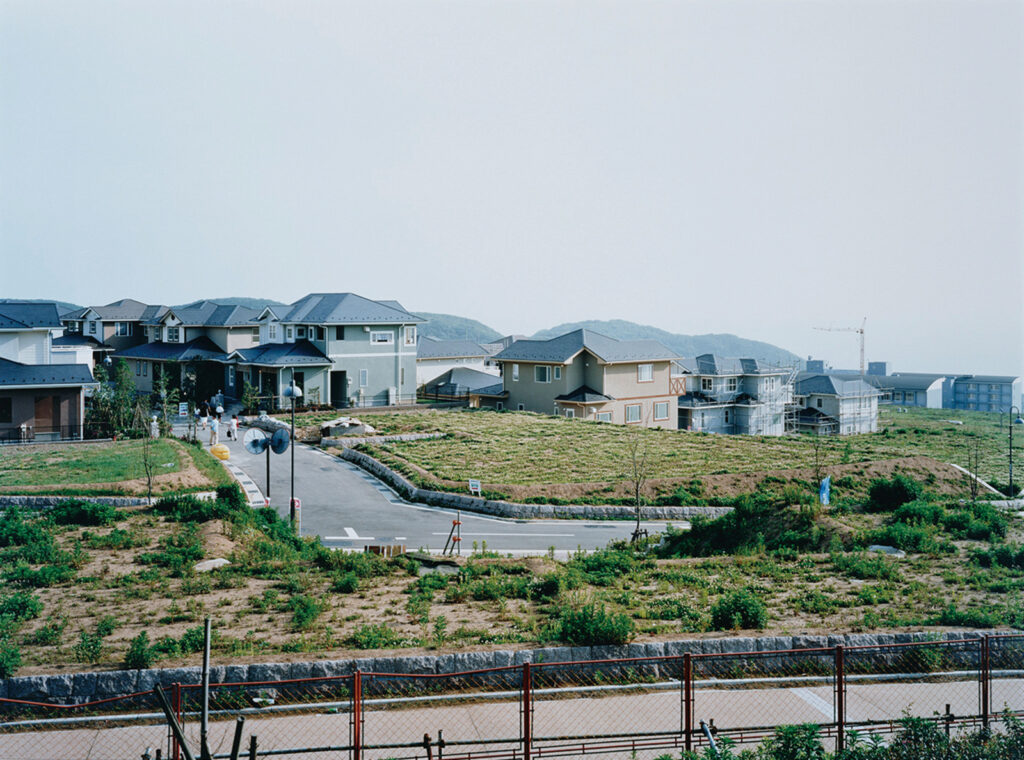 作品画像：「TOKYO SUBURBIA 東京郊外」湘南国際村、神奈川県