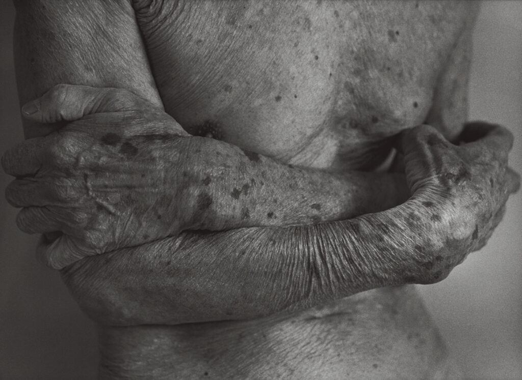 作品画像：＃17『1906 to the skin』より