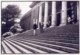 作品画像：1970年代美術記録写真集 「クラウス・リンケ　1970年5月　東京都美術館　『第10回日本国際美術展 Tokyo Biennale ’70 人間と物質』」