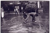 作品画像：1970年代美術記録写真集 「リチャード・セラ　1970年5月　東京都美術館　『第10回日本国際美術展 Tokyo Biennale ’70 人間と物質』」